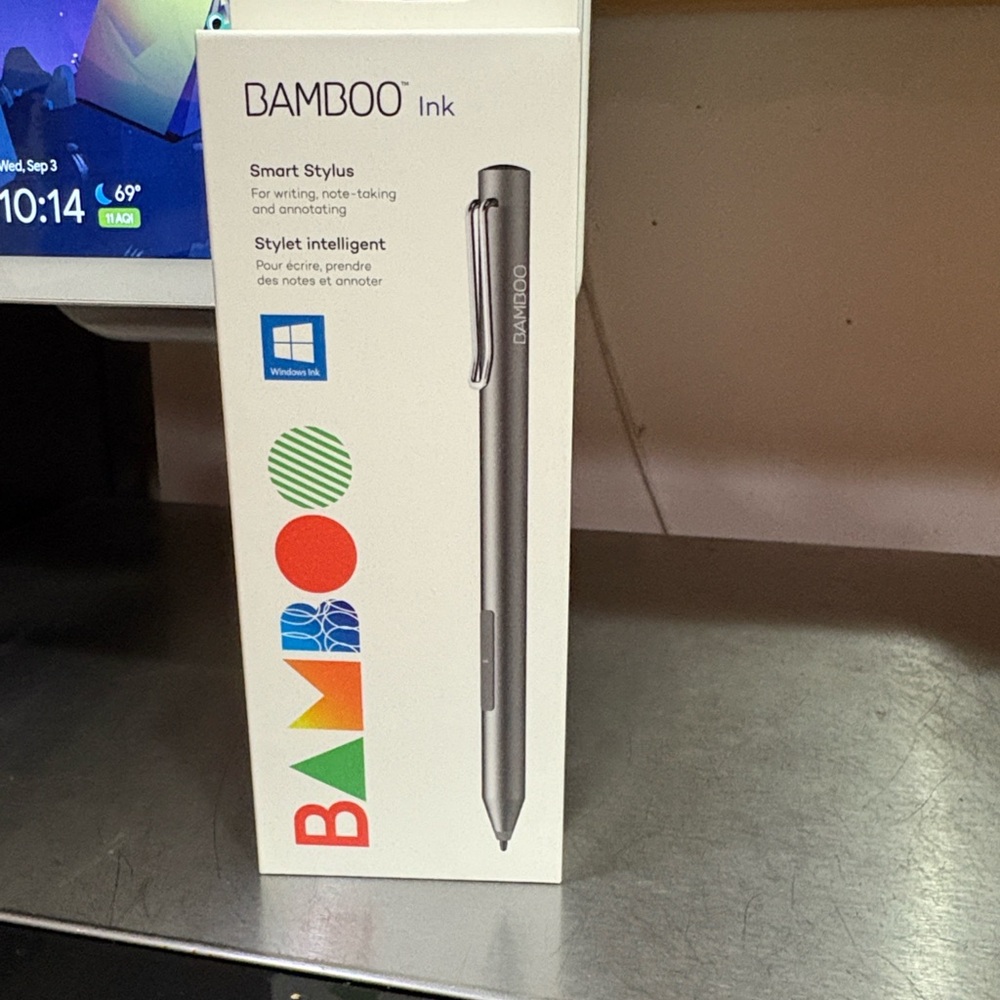 BAMBOO Smart Stylus with Blue Accents